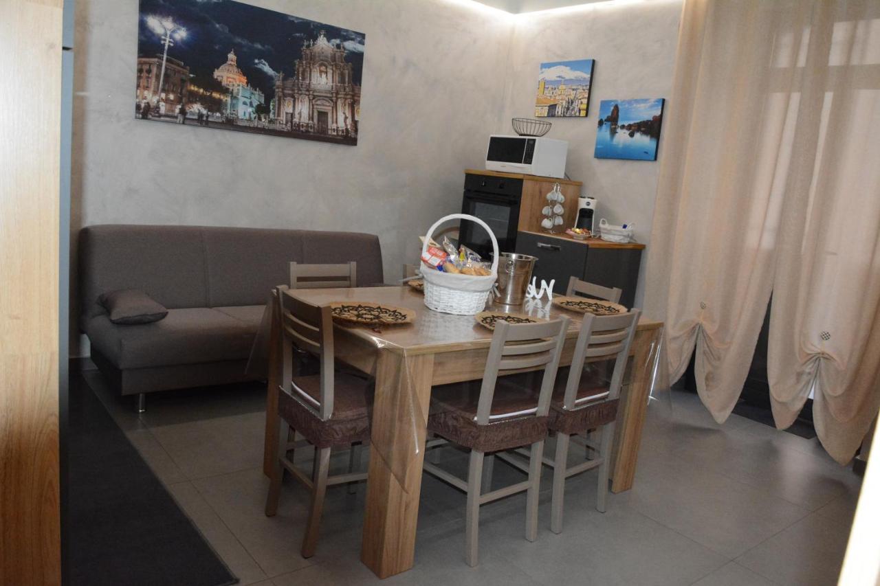 Aitho Apartment 45 カターニア エクステリア 写真